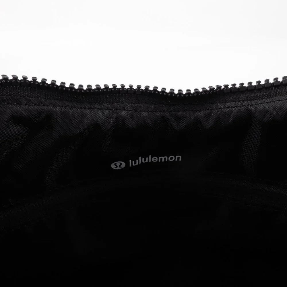 Lululemon Pleated Shoulder Bag 10L Grey Sage - Picture 10 of 12